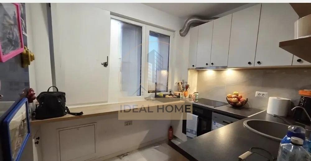 Piata Unirii - Etaj 2 - Apartament cu 2 camere - foto 4