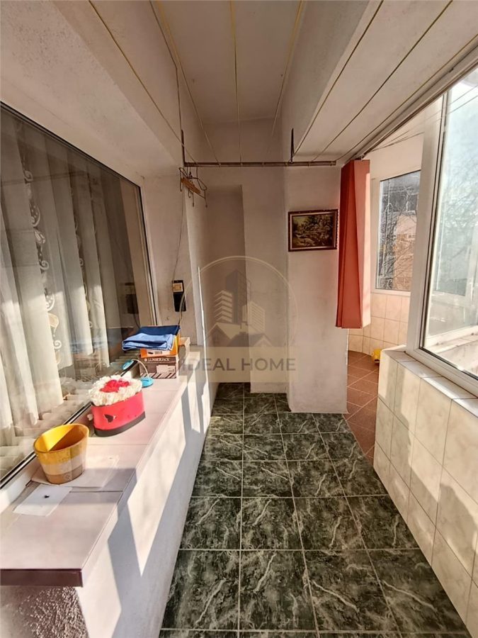 2 CAMERE DECOMANDAT SPATIOS - ETAJ 1 - BOXA - PACURARI - foto 8