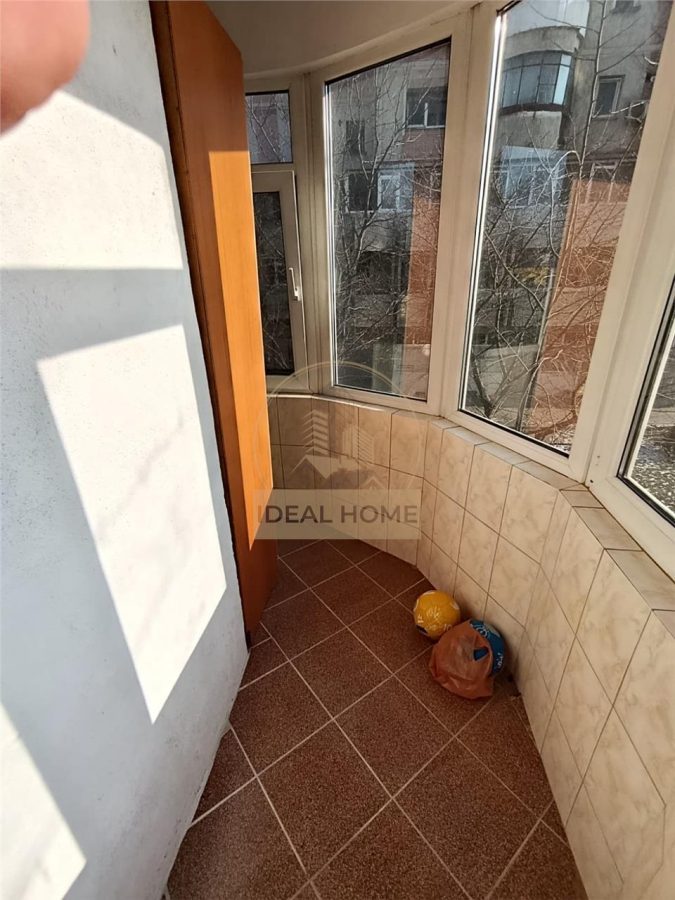 2 CAMERE DECOMANDAT SPATIOS - ETAJ 1 - BOXA - PACURARI - foto 10