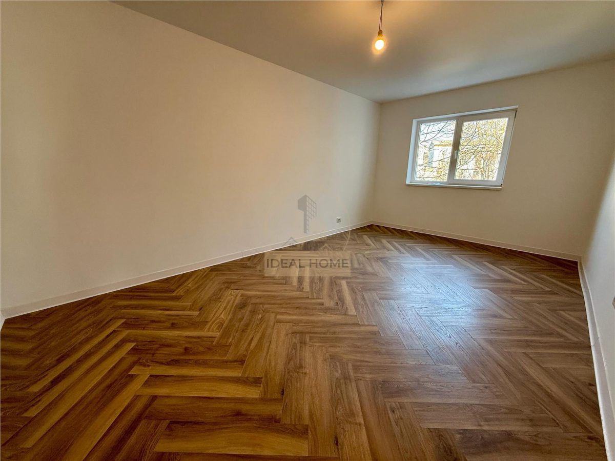 Nicolina - Bloc dupa 1980 - Etaj Intermediar - 3 Camere - foto 2