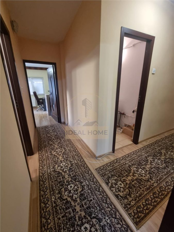 Apartament 4 camere decomandat - etajul 2 - bloc din 1980 - 90 mp - 