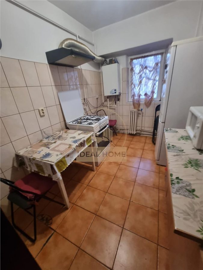 Apartament 4 camere decomandat - etajul 2 - bloc din 1980 - 90 mp - foto 5