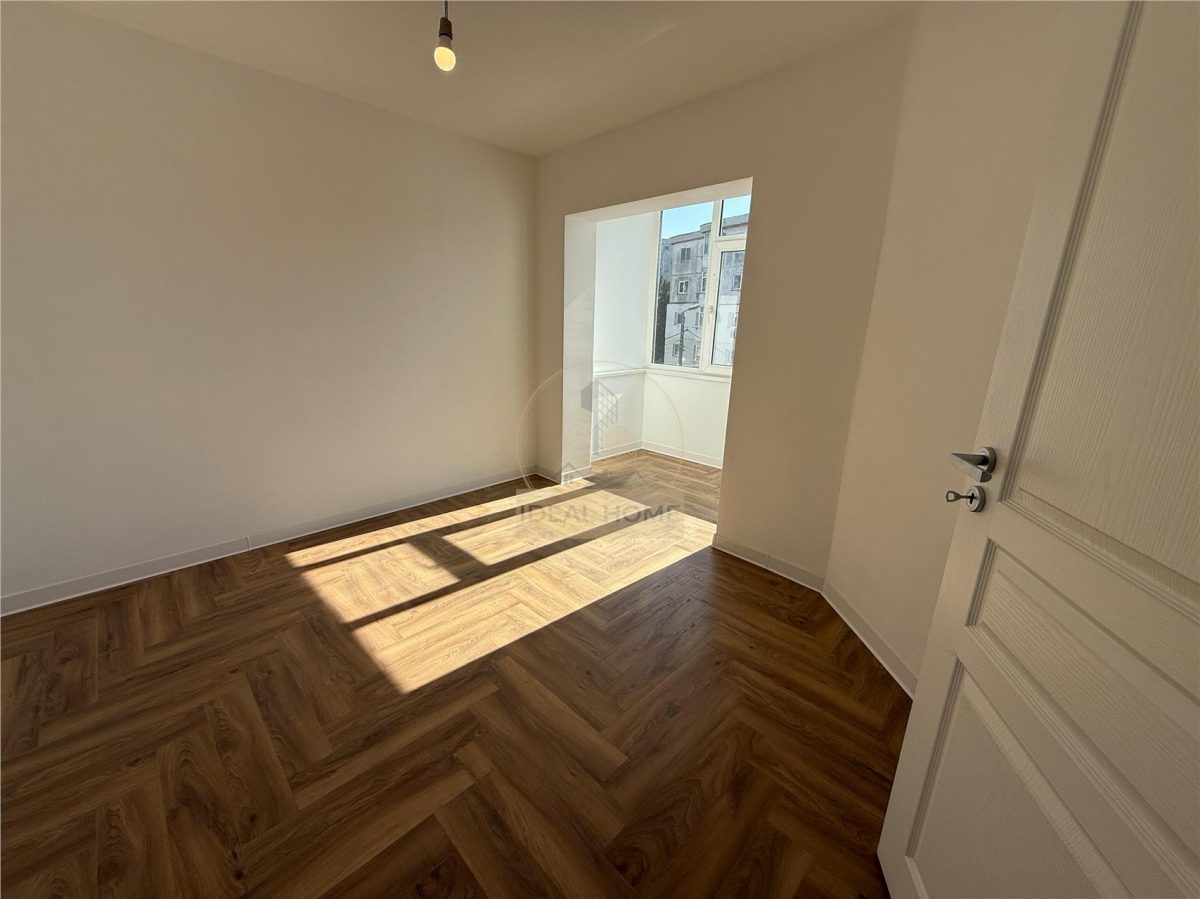 Nicolina- Lidl - 3 Camere Decomandat - Renovat Lux - Etaj 2 - Bloc 1984 - 