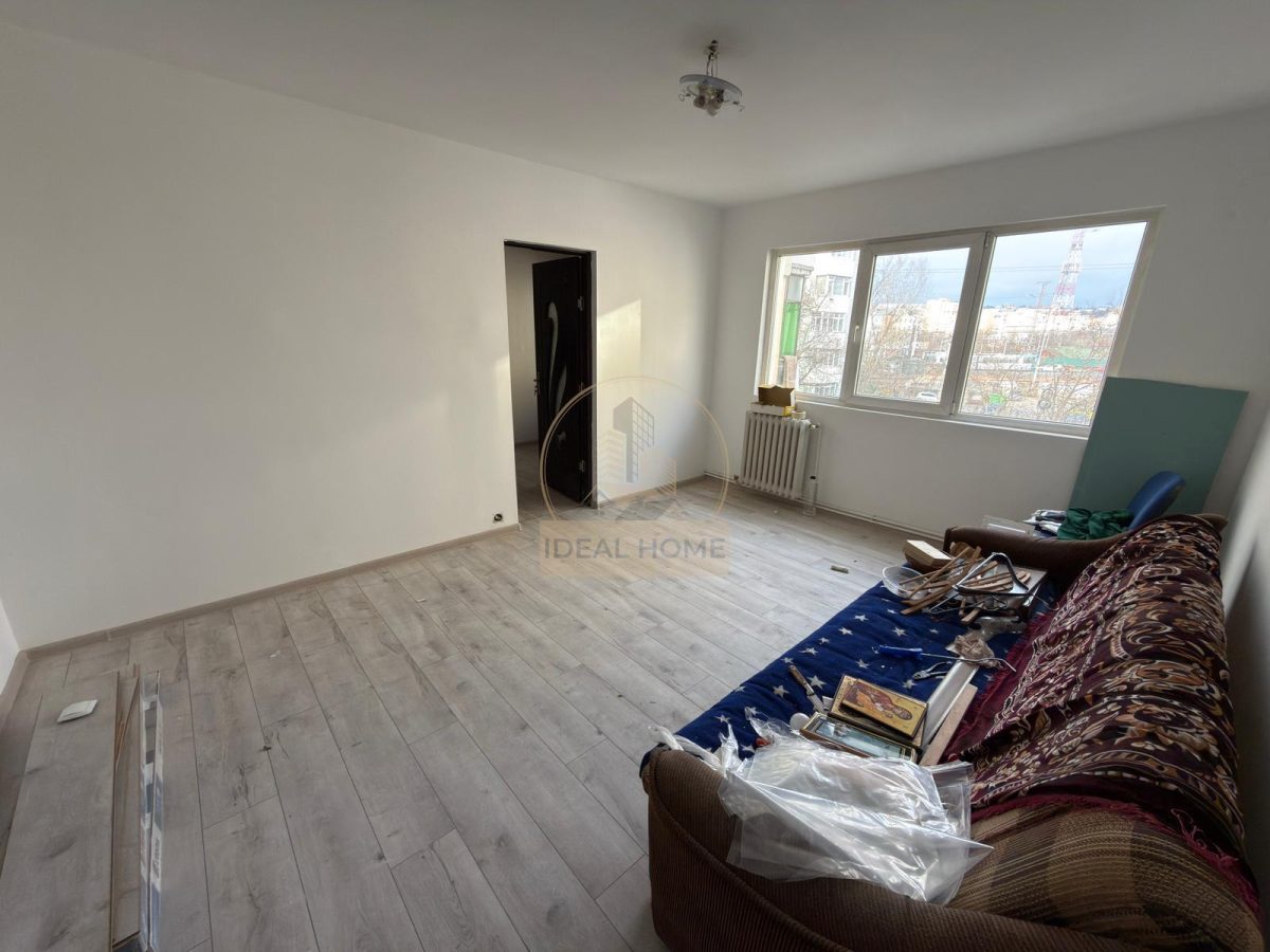 Apartament cu 2 camere - etaj intermediar - Alexandru cel Bun - 