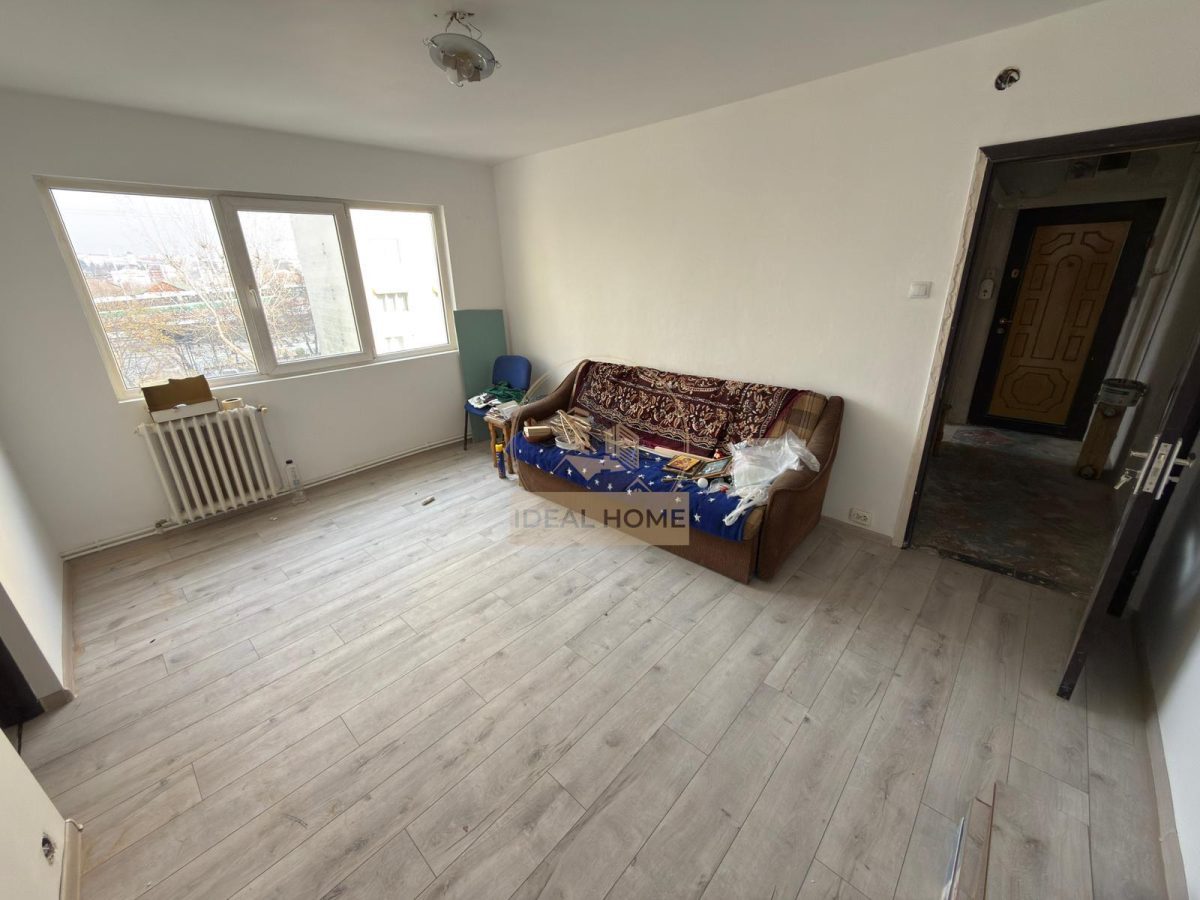 Apartament cu 2 camere - etaj intermediar - Alexandru cel Bun - foto 2