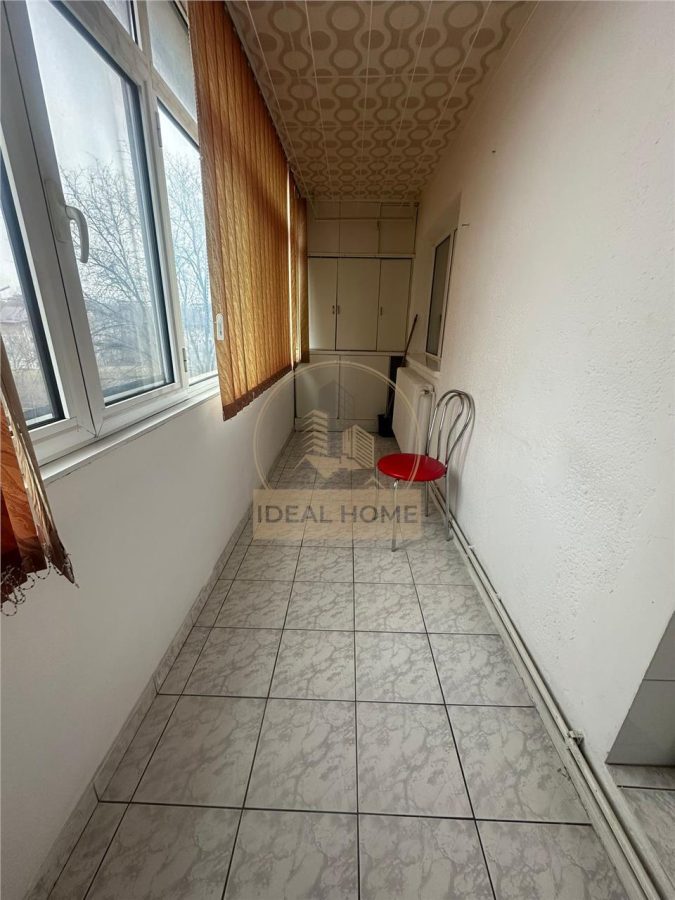 Nicolina - 2 Camere Decomandat - 56 Mp - Bloc 1984 - foto 5