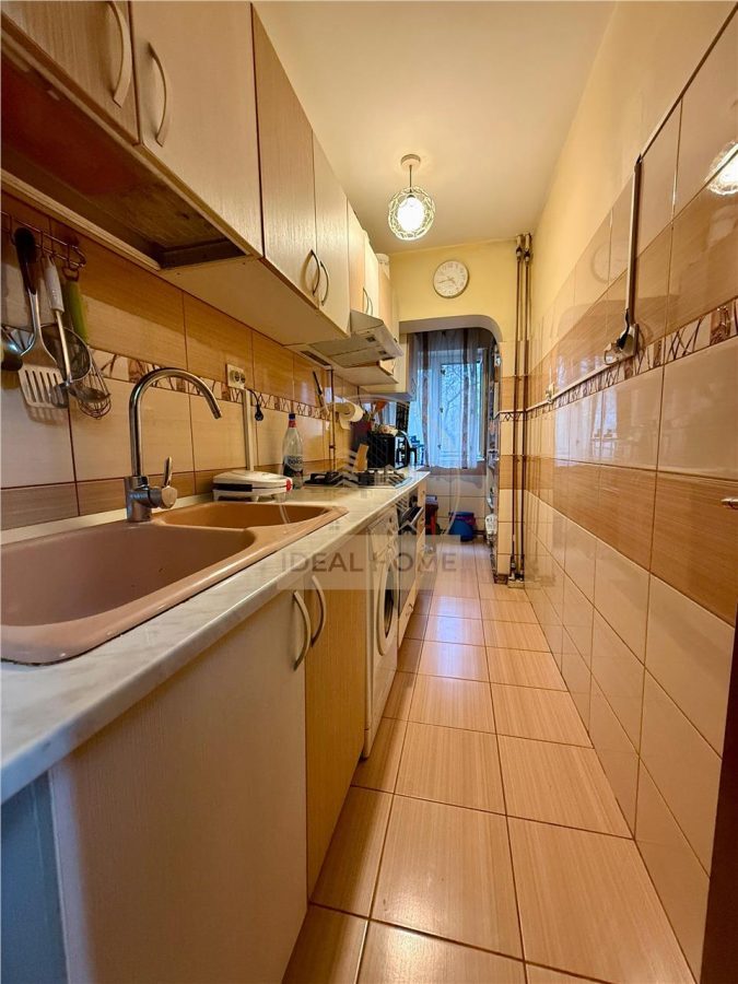 Etajul 1 - Bloc din 1984 - Apartament cu o camera - Baza 3 - foto 4