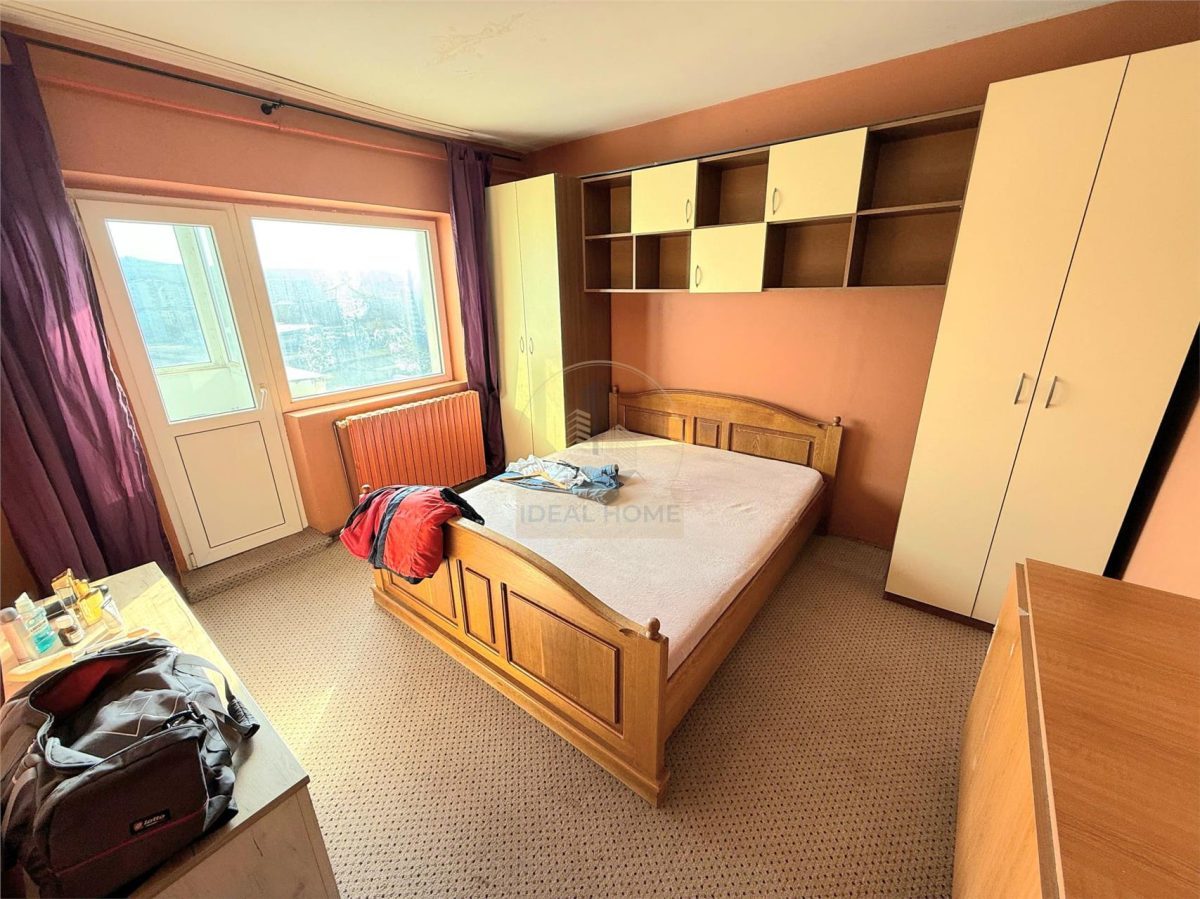 Canta - Apartament cu 2 camere - Bloc din 1987 - foto 3