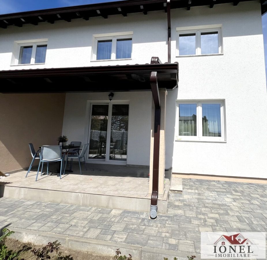 Vanzare 1/2 duplex in Alba Iulia - Alba Iulia