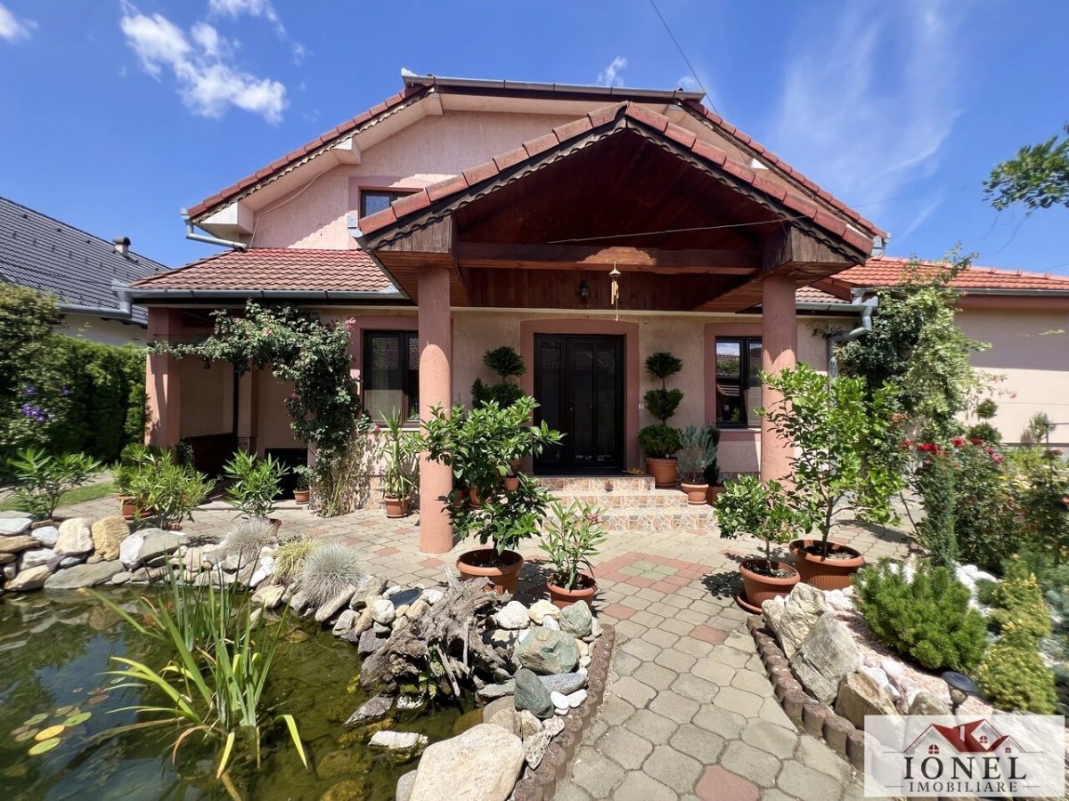 Vila de vanzare in Sebes - Sebes