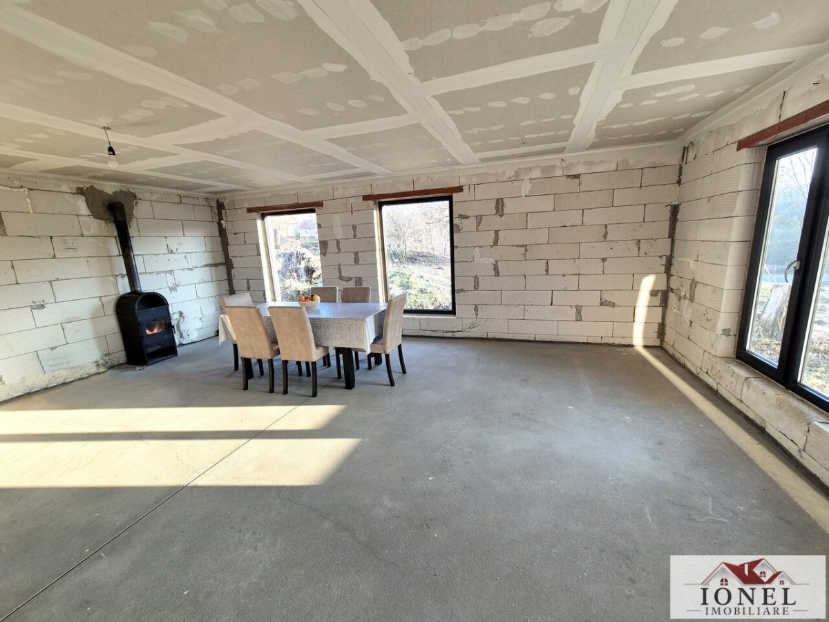 Vanzare/ schimb - casa noua in zona Berghin - 