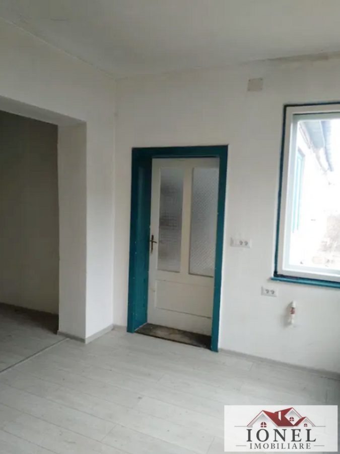 Casa de vanzare in Teius - 