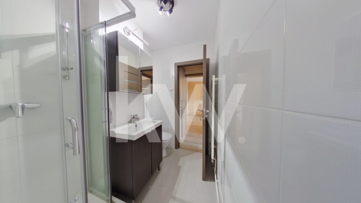 Închiriere apartament 2 camere mobilat și utilat, strada Brândușelor - foto 8