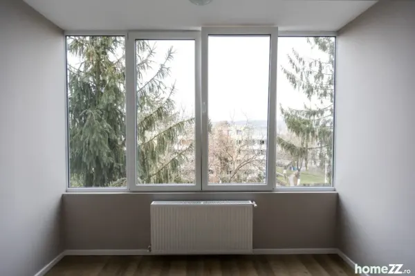 Apartament 3 camere, Târgu Mureș, renovat, zona Tudor - foto 4