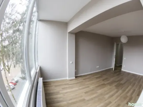 Apartament 3 camere, Târgu Mureș, renovat, zona Tudor - foto 2