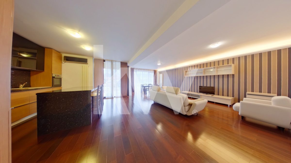 Închiriere apartament 4 camere cu design modern, Zona Blumana - Brasov