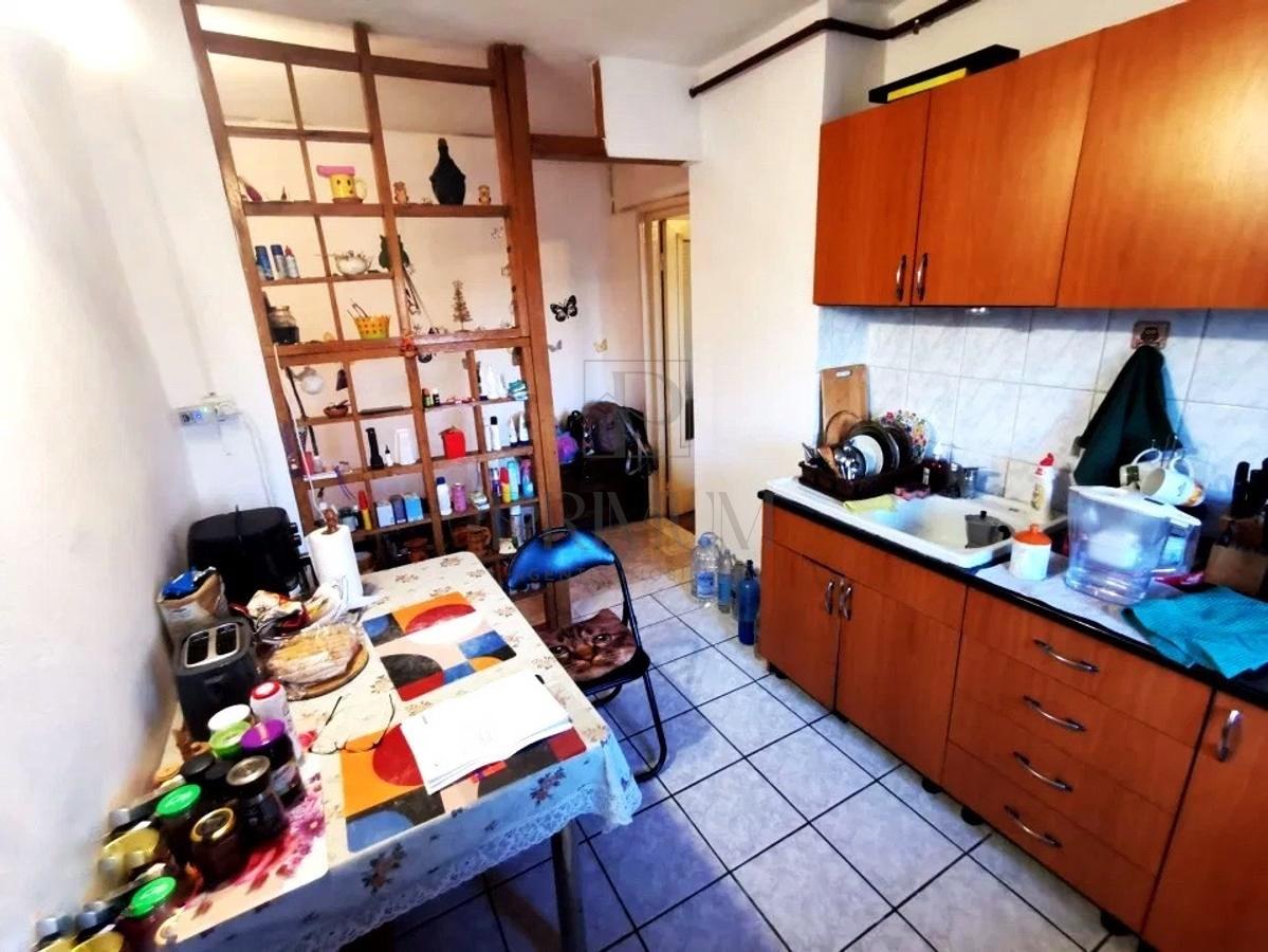 DAMBOVITA | 3 CAM | 2 BAI | ET.2 | ANVELOPAT - foto 4