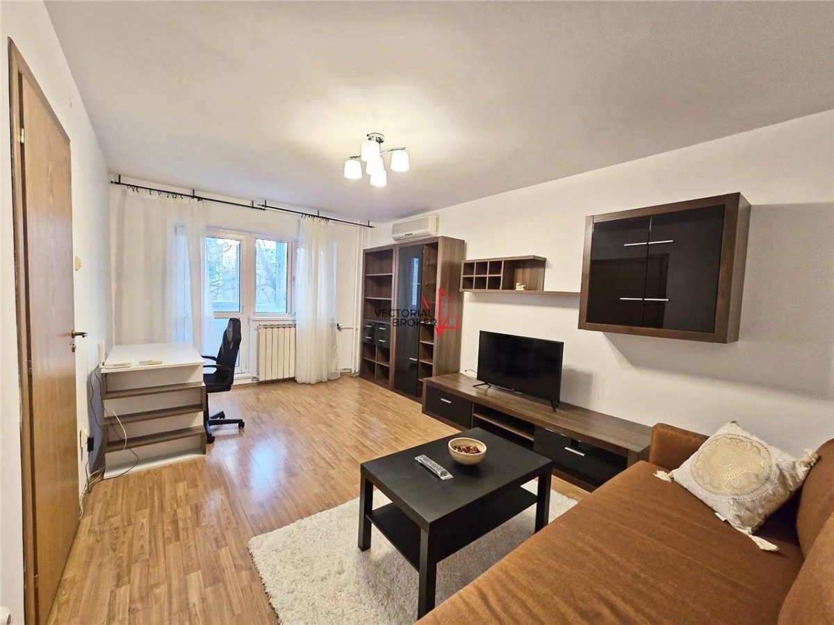 PRIMUL CHIRIAS- ParculTei Facultatea de Constructii - 