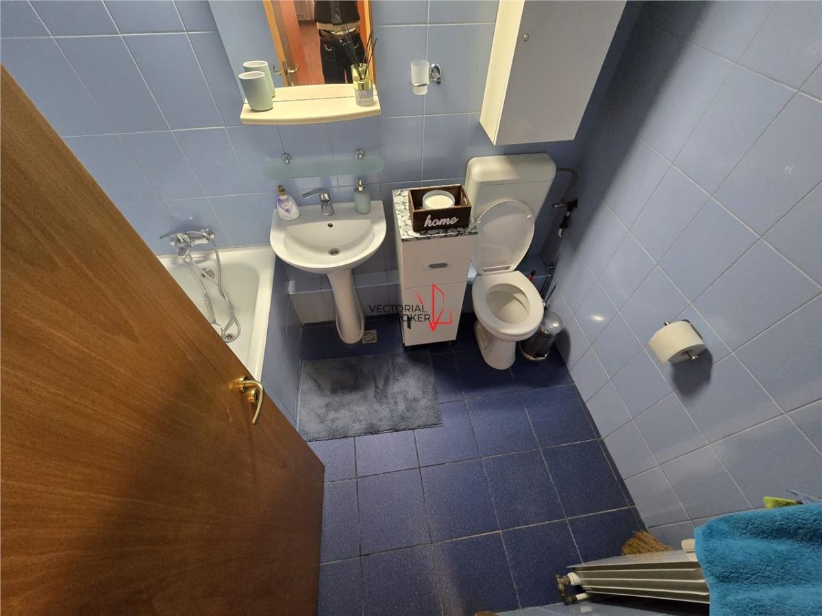 PRIMUL CHIRIAS- ParculTei Facultatea de Constructii - foto 16