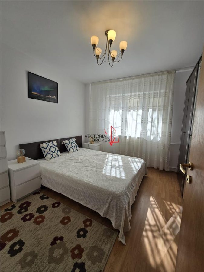 PRIMUL CHIRIAS- ParculTei Facultatea de Constructii - foto 3