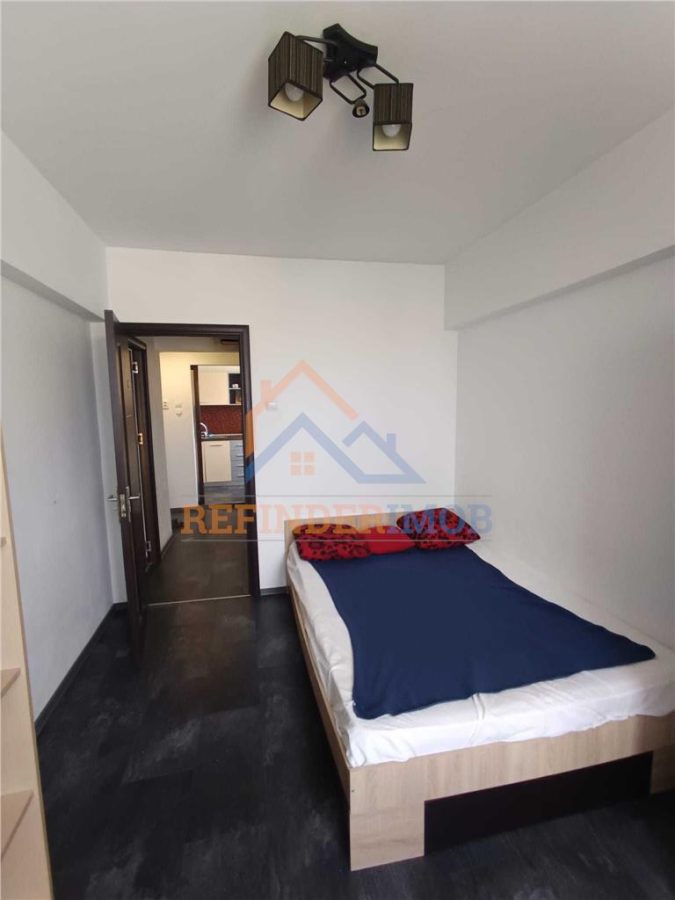 3 camere decomandat Tineretului vedere libera - foto 6