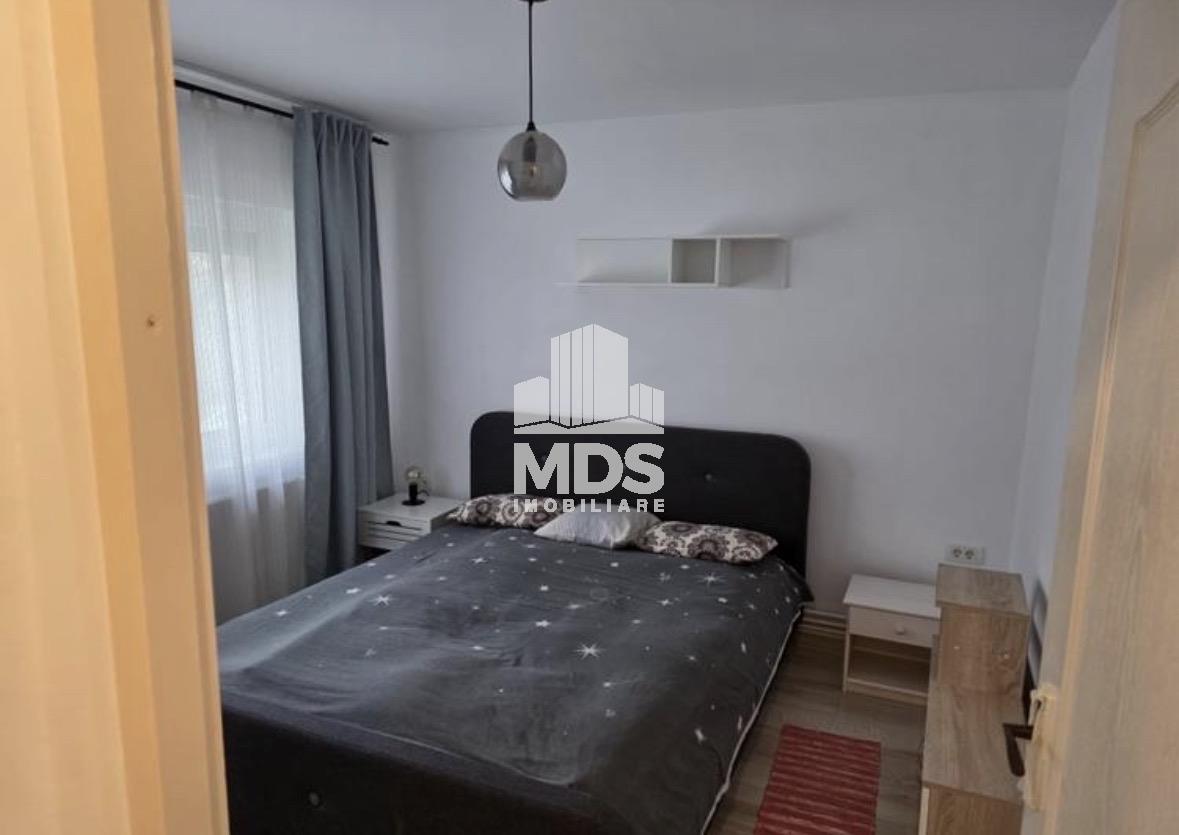 Decomandat la etaj 1 cu centrala propie - foto 10