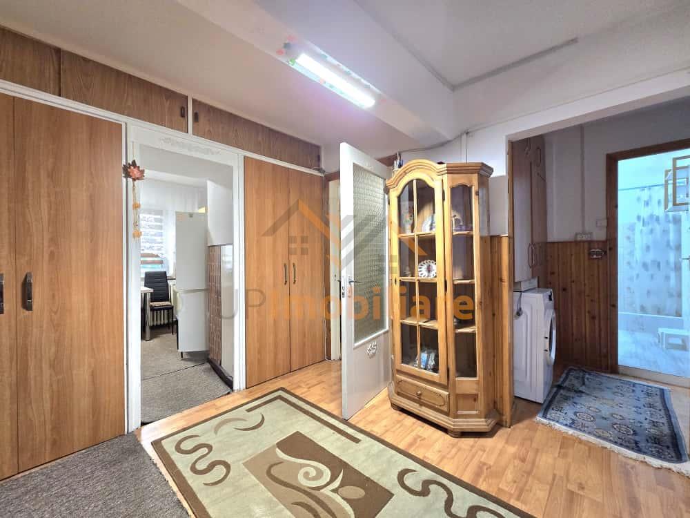 APARTAMENT 3 CAMERE | TIP QB | DECOMANDAT | ORADEA - foto 3