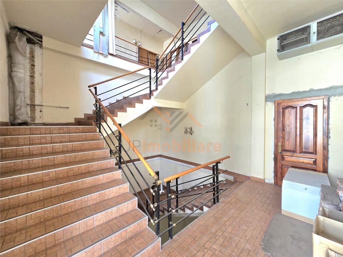 SPATIU COMERCIAL | ULTRACENTRAL | 1066 MP UTIL | ORADEA - foto 9