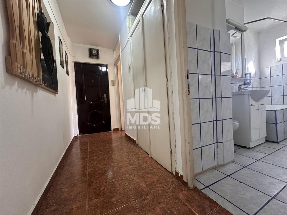 Decomandat la etajul 1 linga Antalya - foto 3