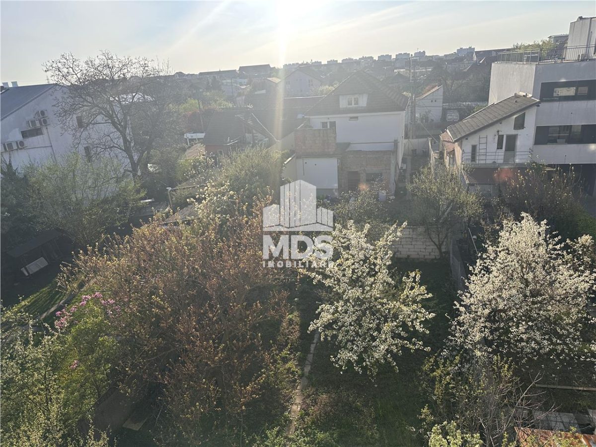 Mobilat si utilat la etajul 3 in zona Girocului - foto 12