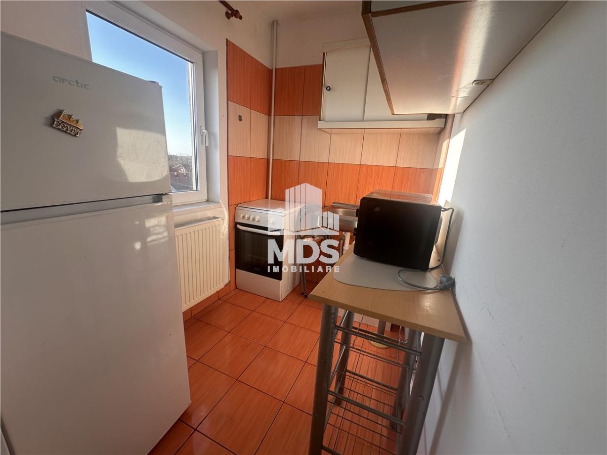 Mobilat si utilat la etajul 3 in zona Girocului - foto 4