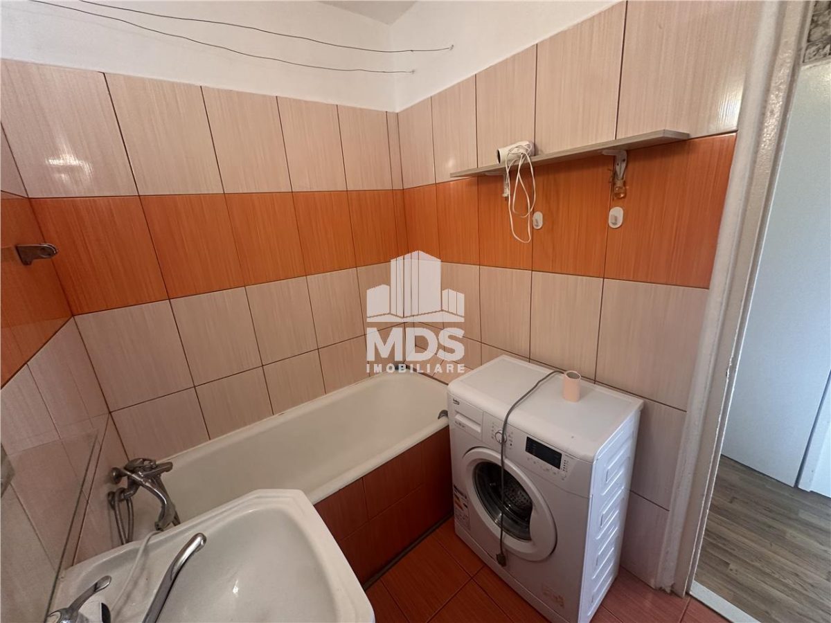 Mobilat si utilat la etajul 3 in zona Girocului - foto 9