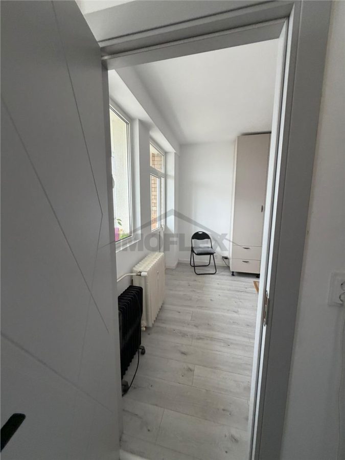 Comision 0! Studio modern Vedere panoramica la lac Lacul Plumbuita - foto 20