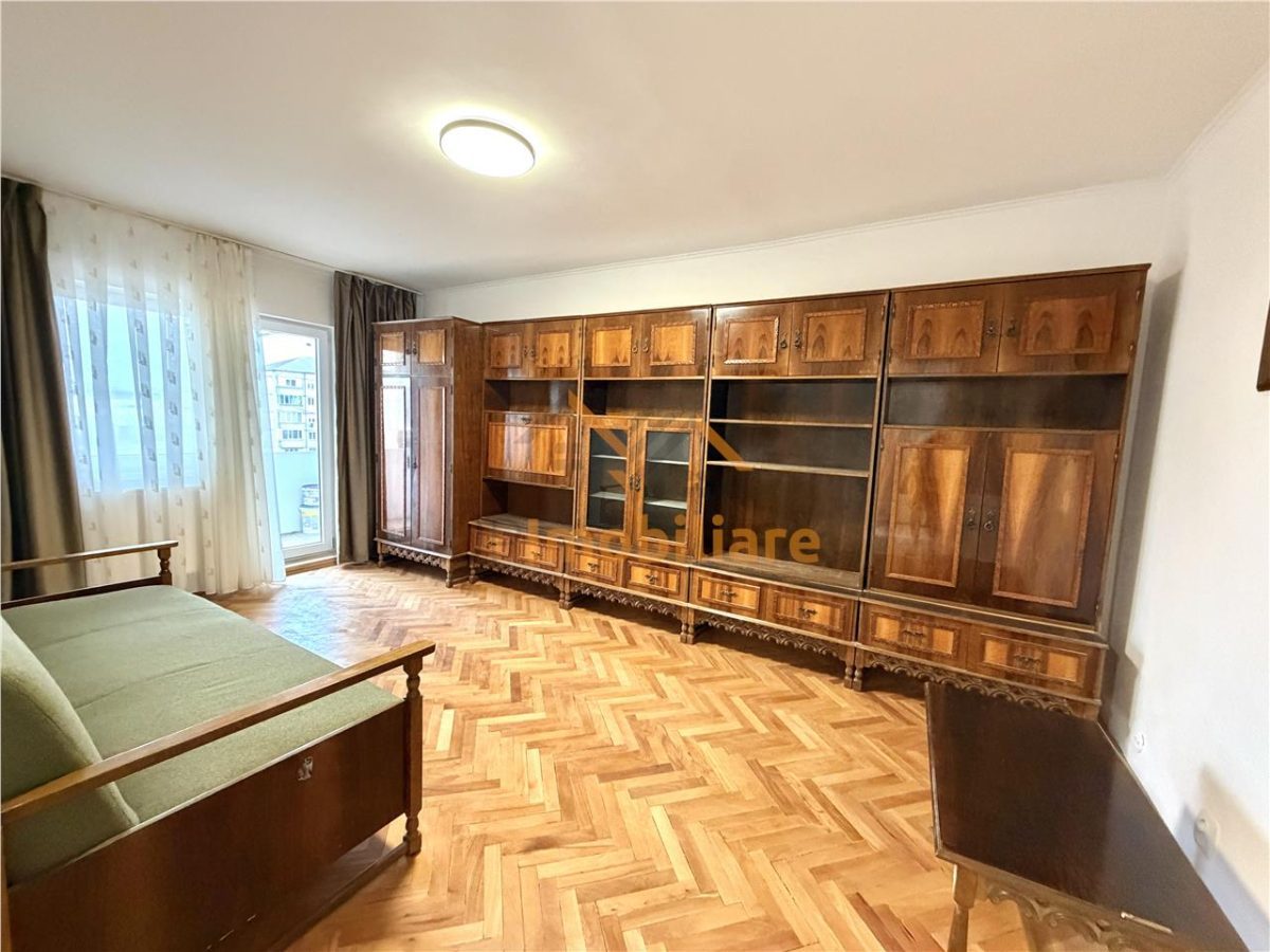 APARTAMENT CU 3 CAMERE | DE INCHIRIAT | ETAJ 3 | NUFARUL - foto 6