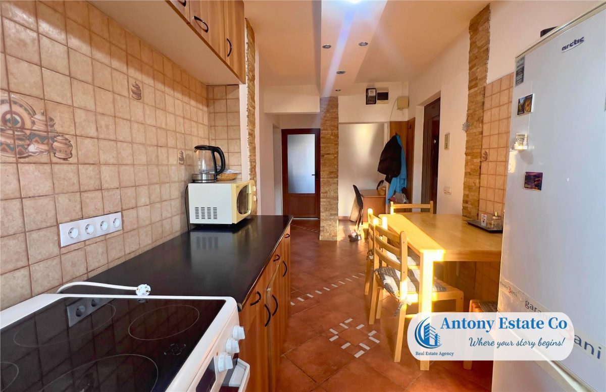 Apartament de inchiriat, 3 Camere, Decomandat, Nufarul, Oradea - foto 7