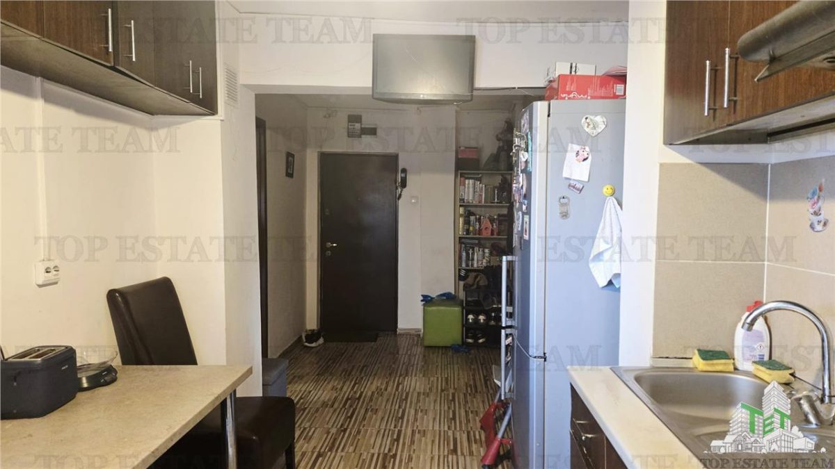 Apartament luminos cu 3 camere in zona Crangasi- pozitie excelenta,disponibil imediat - foto 12