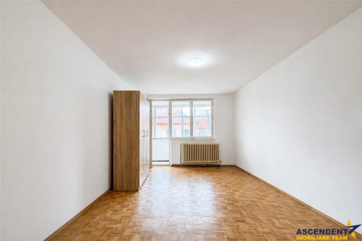 Apartament 2 camere, etaj 2, zona linistita, Simeria, Sfantu Gheorghe - 