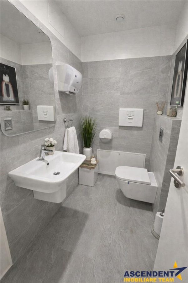 Spatiu medical,avize conforme: stomatologie,radiologie,medicina generala, Coresi - foto 9