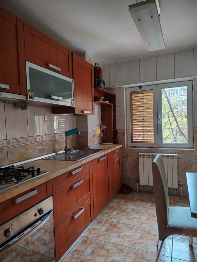 Apartament 3 camere/2 bai zona Ultracentrala - foto 6