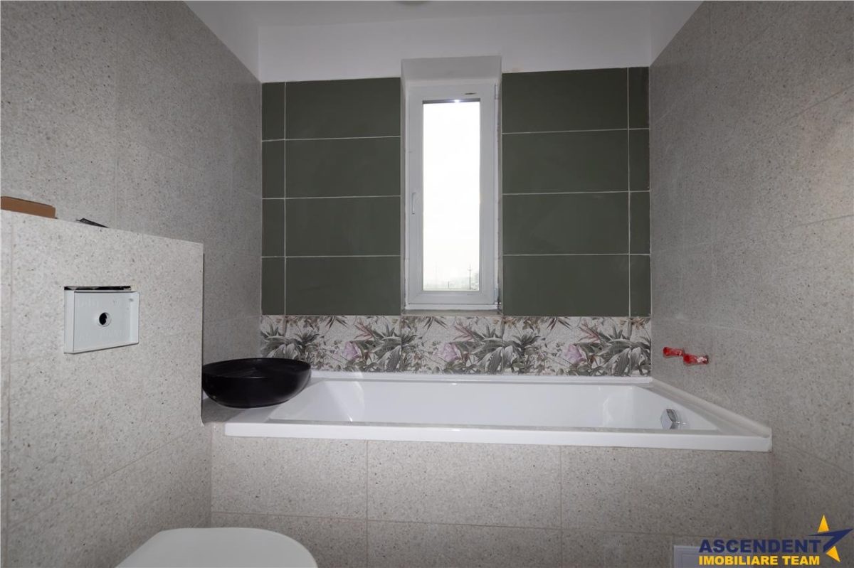 Vila calitativa, luminoasa linie, incalzire pardoseala, utilitati, Sanpetru, Brasov - foto 12