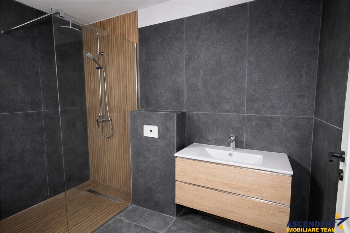 Vila calitativa, luminoasa linie, incalzire pardoseala, utilitati, Sanpetru, Brasov - foto 7