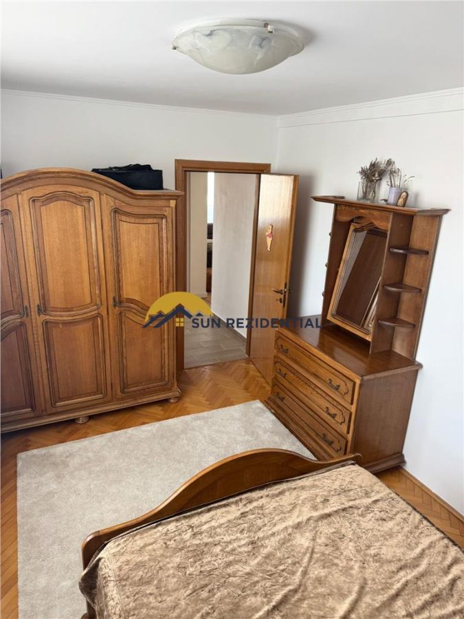 Metrou Calea Grivitei - centrala si parcare proprie - foto 13