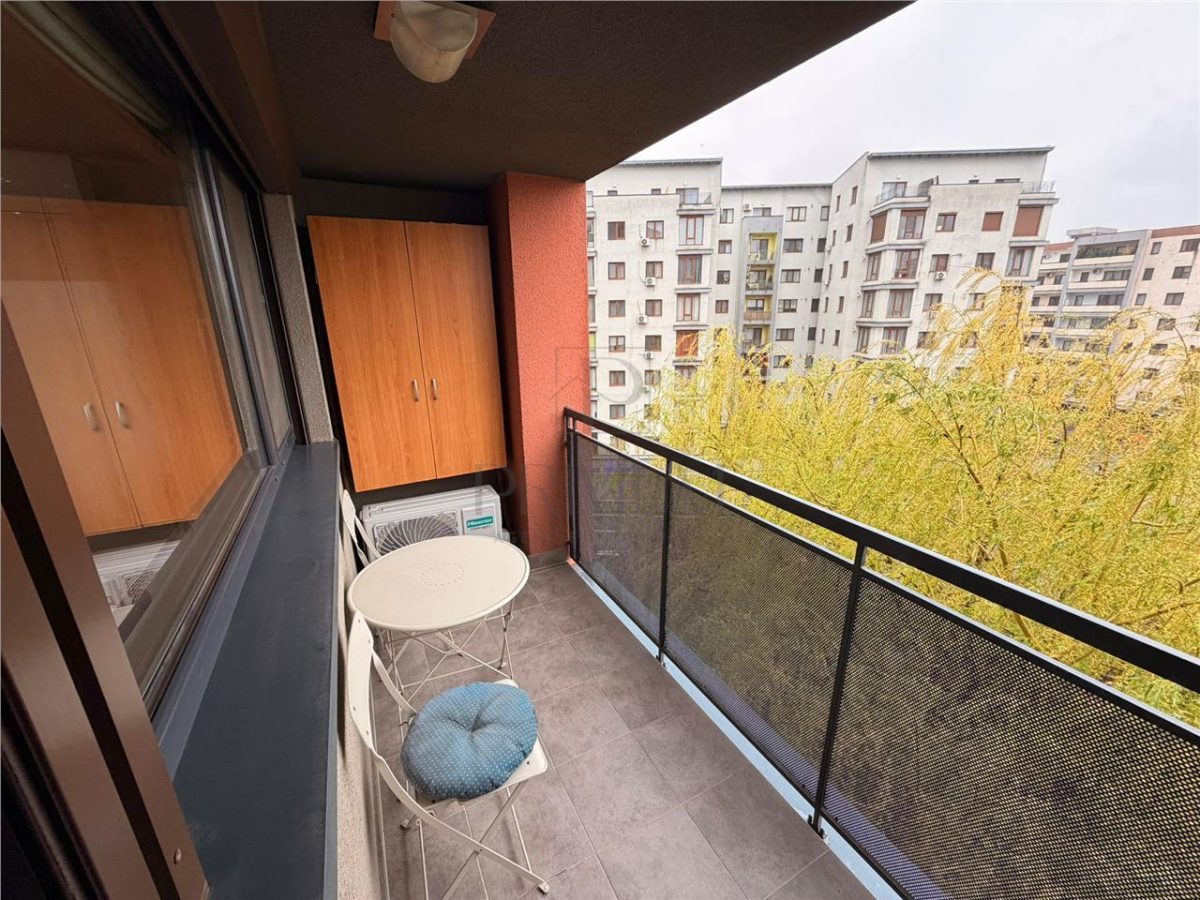 Apartament deosebit - scara interioara - Zona Ring / Torontalului - foto 6