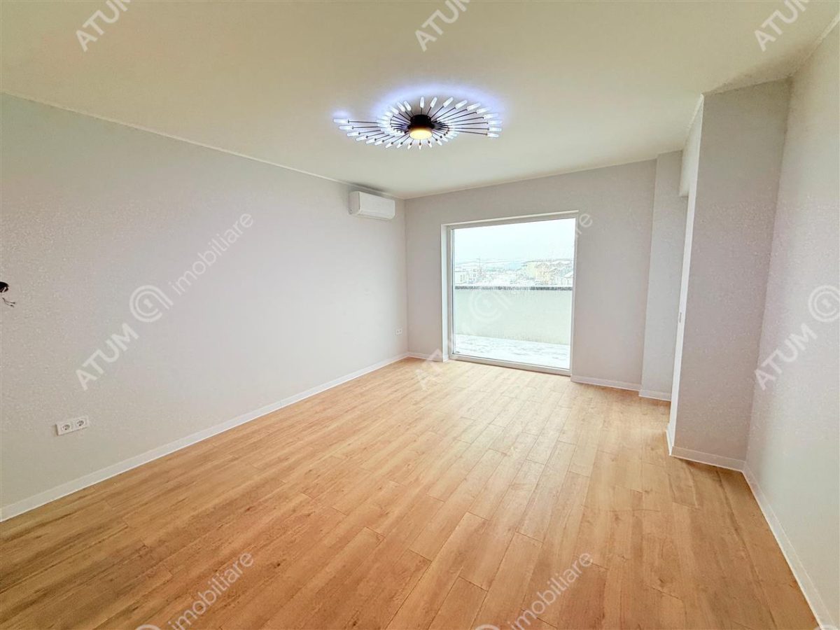 Apartament la cheie cu 3 camere si balcon zona Pictor Brana/Selimbar - foto 4