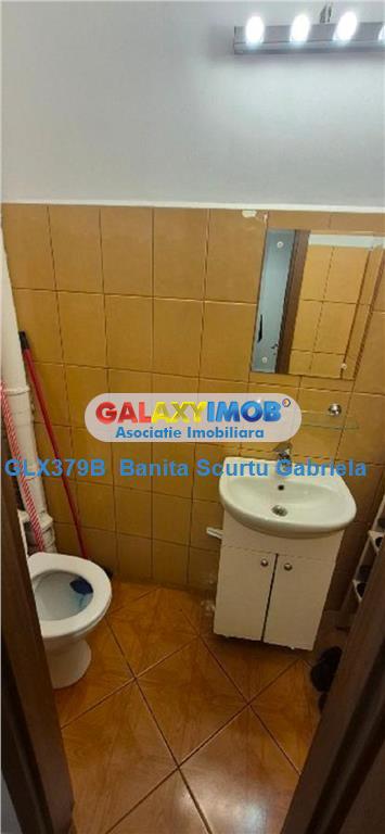 Vanzare apartament 3 camere,etaj 1, 1984, Zona Titan - foto 8