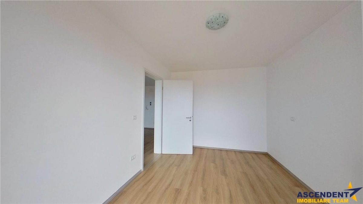 PET Friendly Prima inchiriere, vedere spectaculoasa catre munti, Garii, Brasov - foto 8