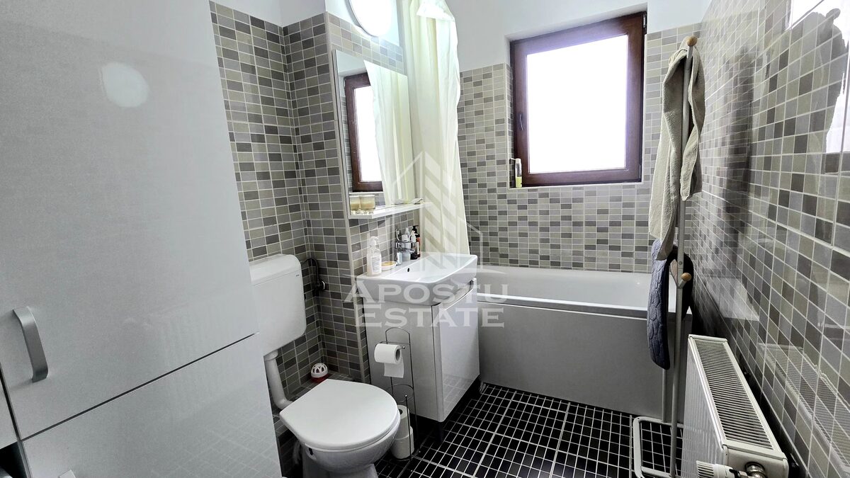 Apartament 3 camere si 2 bai de vanzare, terasa, bloc nou,Torontalului - foto 16