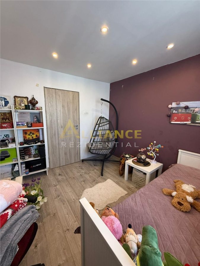 {Bulevardul 1 Decembrie } Apartament 3 camere mobilat-utilat - foto 8