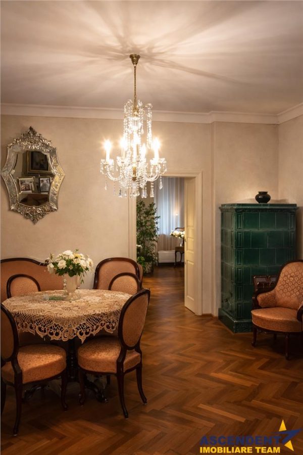 Vila Centru Istoric, Brasov: recomandata si pentru clinica/ centru educational - foto 2