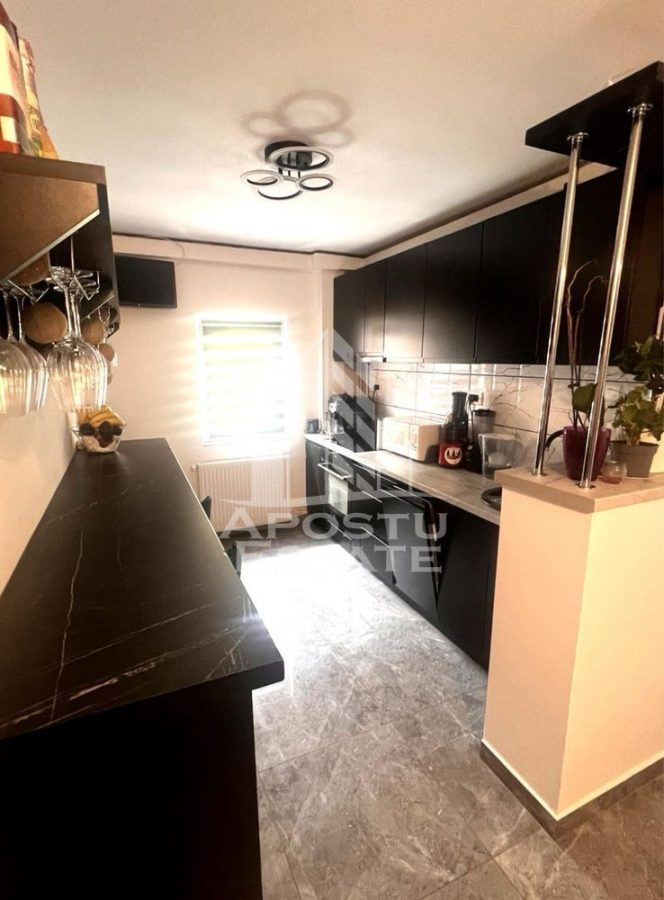 Apartament 3 camere de vanzare, etaj 2, zona Soarelui, Timisoara - foto 2